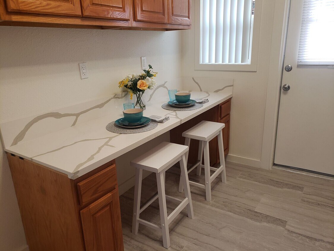Newly Remodeled 1 Bedroom / Call or text O... - Newly Remodeled 1 Bedroom / Call or text O...