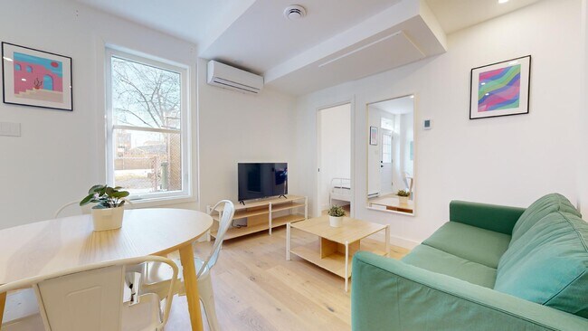 Photo du bâtiment - 150 Rue Bourget