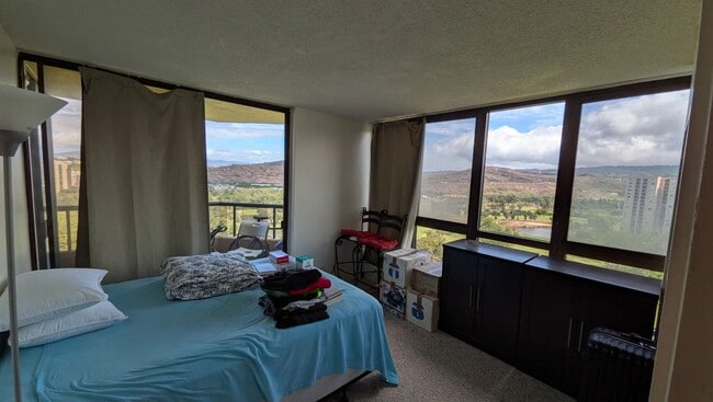 Building Photo - 5333 Likini St