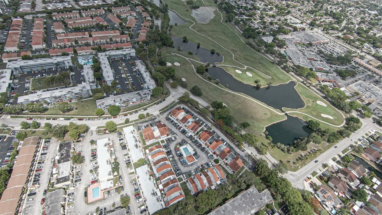 Foto principal - 6211 SW 138th Ct