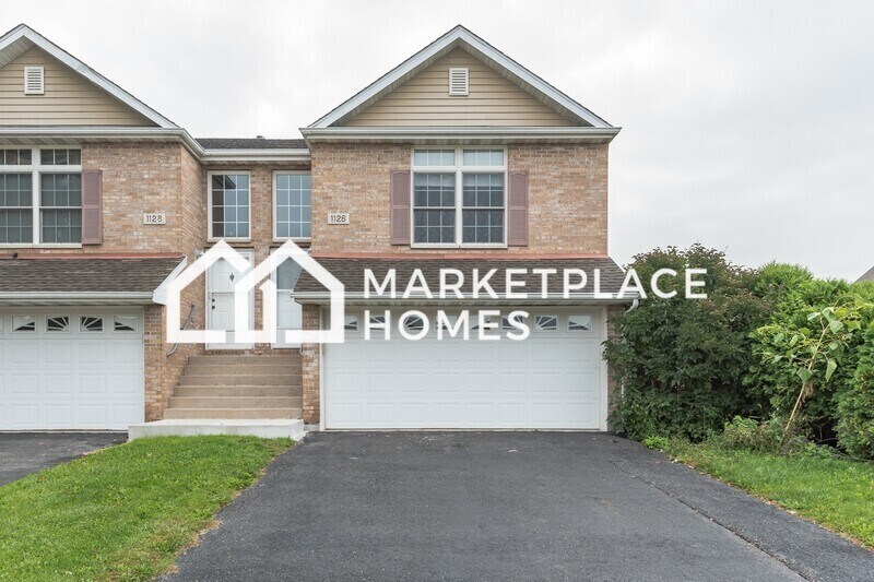 1126 Penny Ln, Sycamore, IL 60178 Townhome Rentals in Sycamore IL