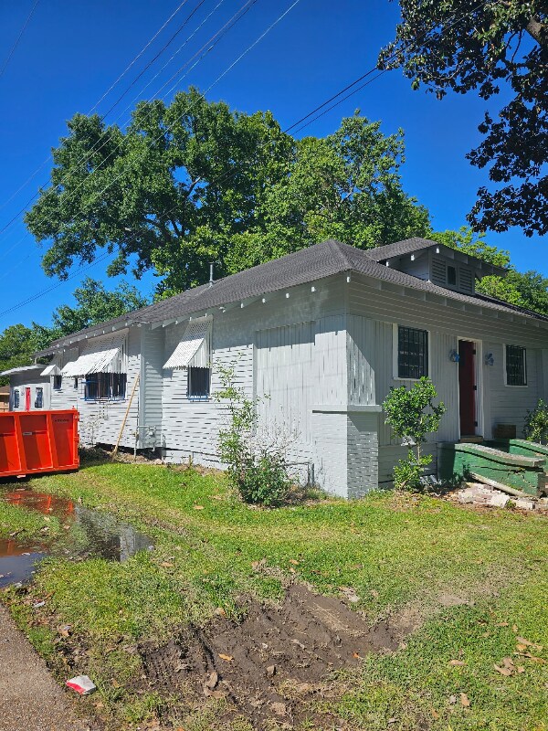 Foto del edificio - 2603 Jackson Ave