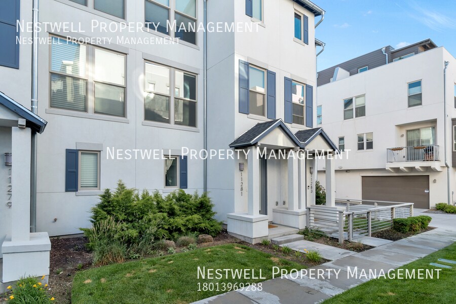 Daybreak 2 bed/2.5 bath Townhome Townhouse for Rent in South Jordan