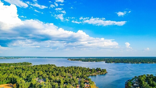 Foto del edificio - 3227 Poe Dr