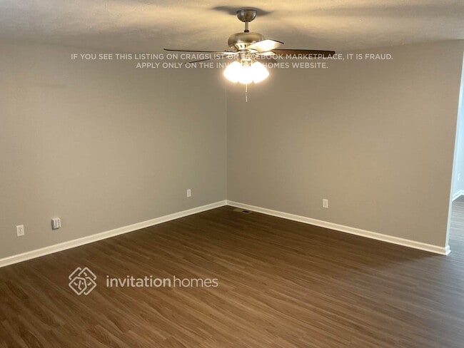 Foto del edificio - 4836 Ark Ln