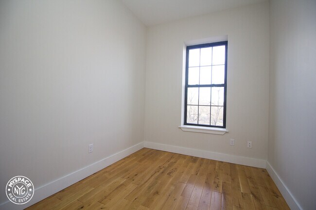 Building Photo - 1663 New York Ave