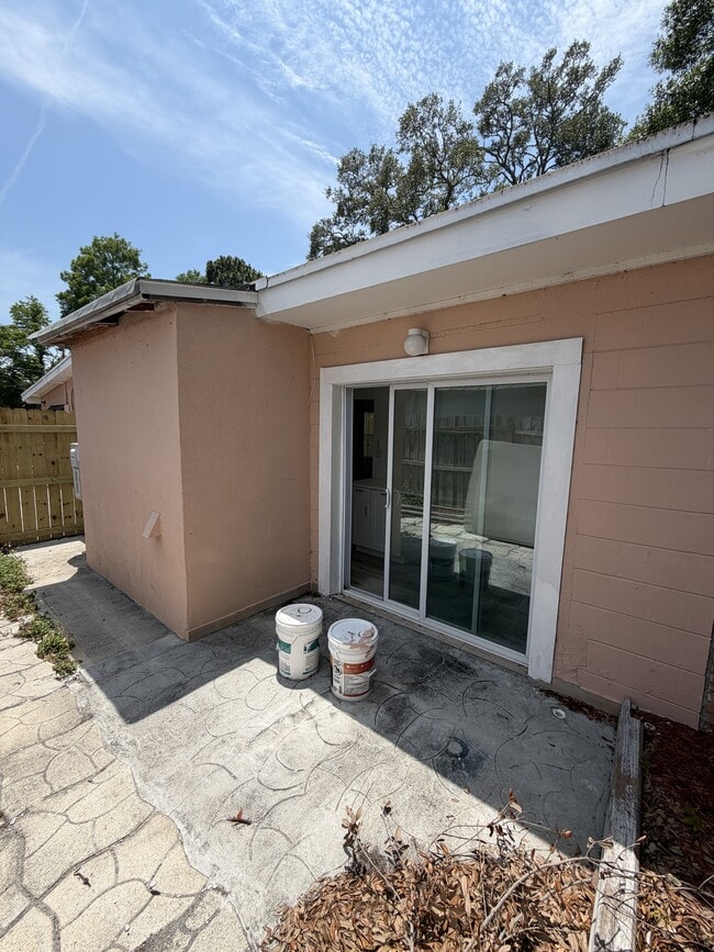 Building Photo - 1 Bed/1 Bath