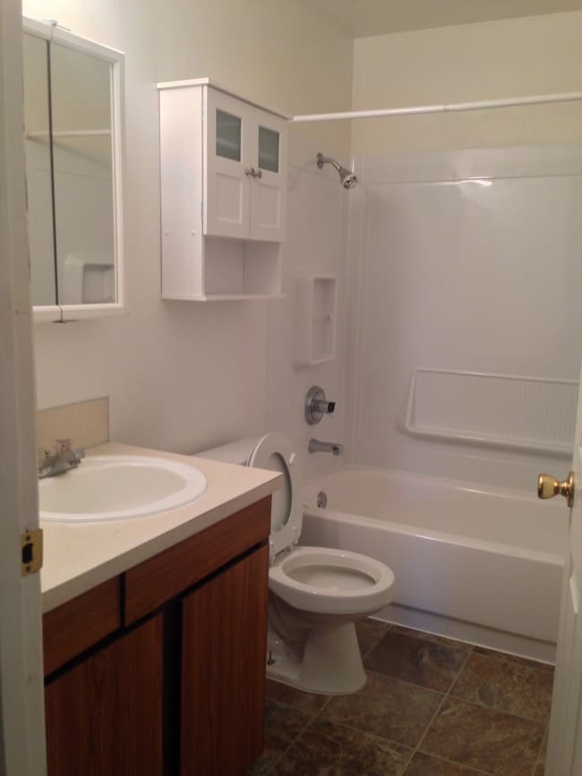 Canby Gardens Townhomes Apartments in Canby, OR