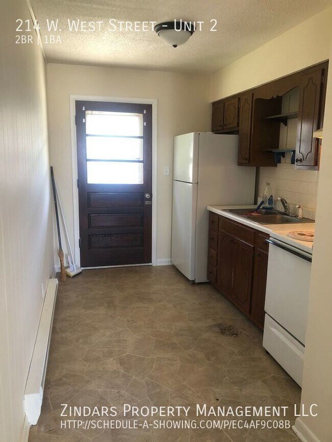 Foto del edificio - 2 bedroom 1 bathroom duplex in Georgetown IL