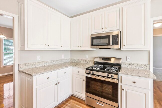 Building Photo - 1647 Blue Heron Ct