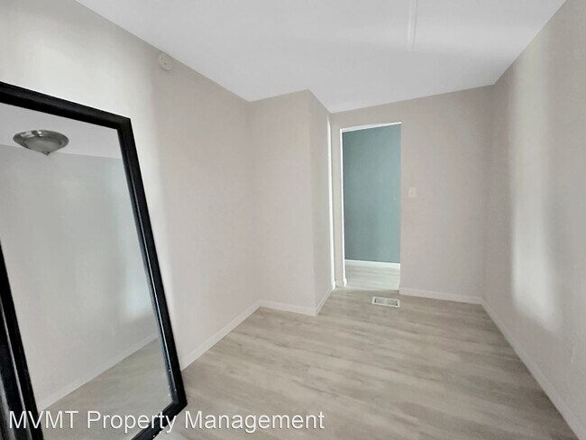 Building Photo - 4 br, 1 bath House - 11 West Kingwood Avenue