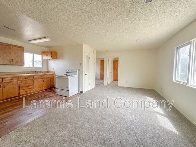Foto del edificio - 1264 N 6th St