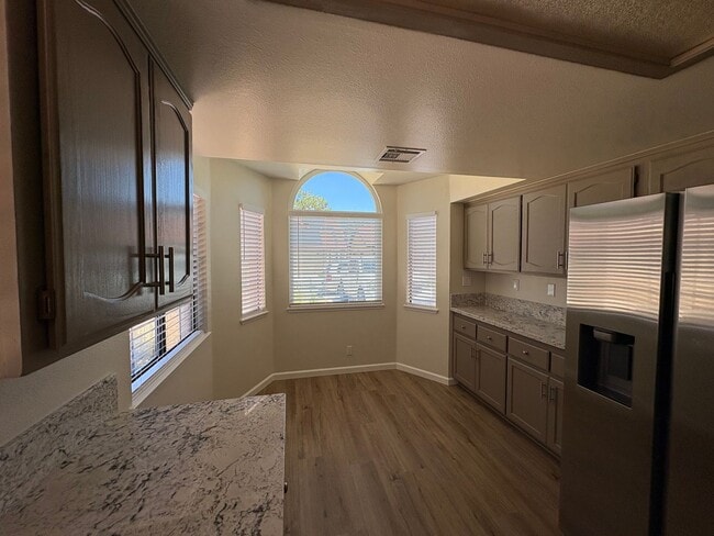 Building Photo - Spacious 2 Bedroom Home in Desirable Jess Ranch Community