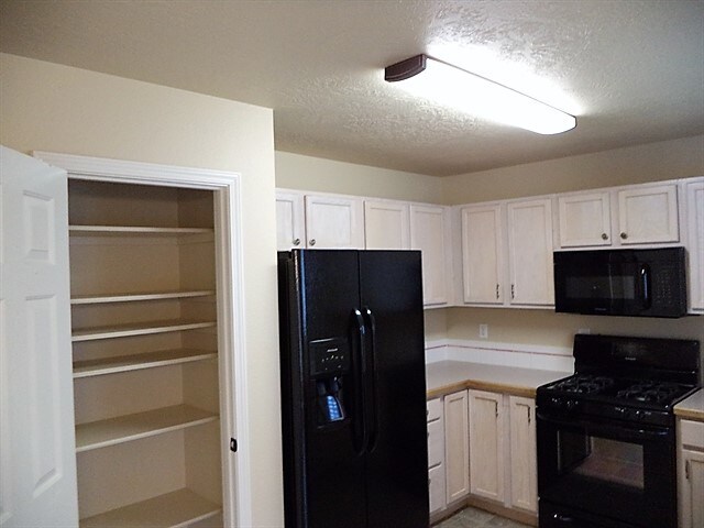 Foto del edificio - 4497 S Chariot Way