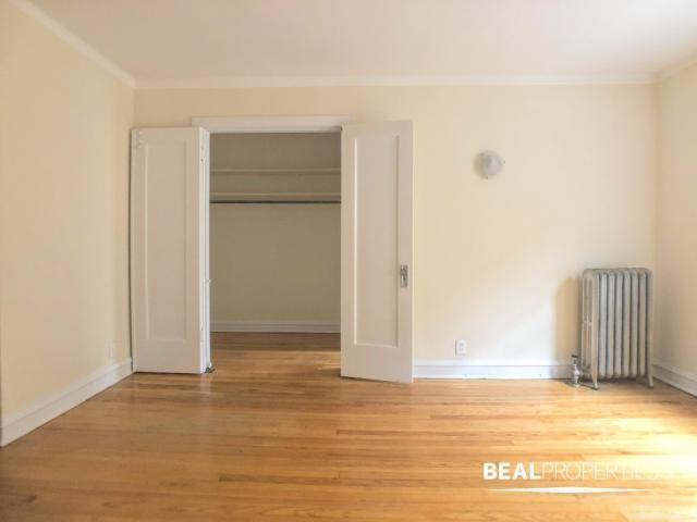 Primary Photo - 1 bedroom in CHICAGO IL 60625