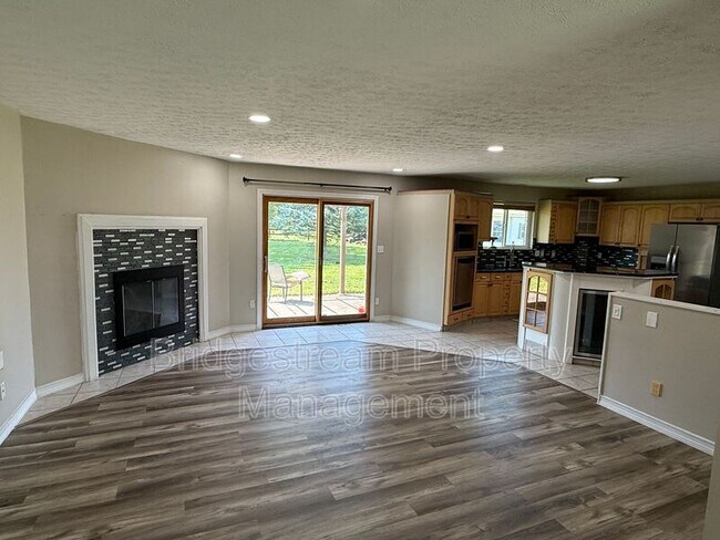 Foto del edificio - 3579 Timbrook Ct