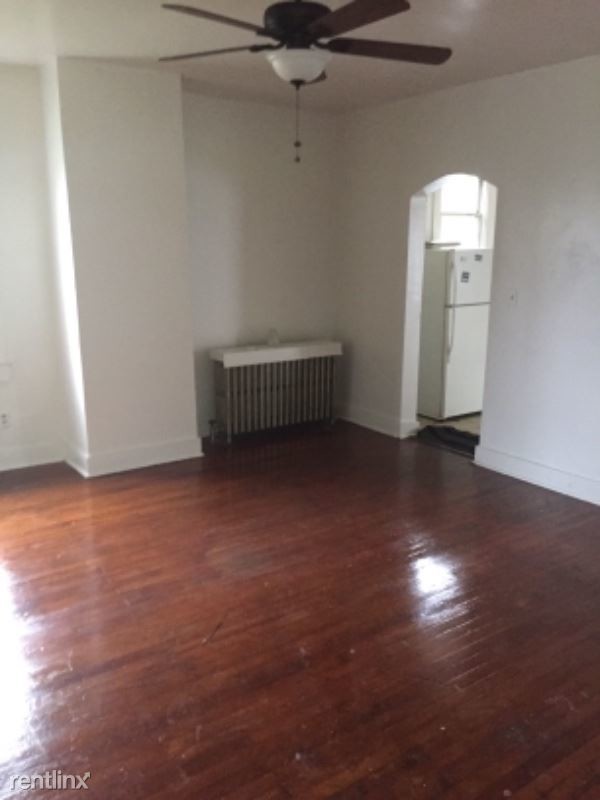 Building Photo - 2 br, 1 bath Apartment - 1604 Ridge Ave