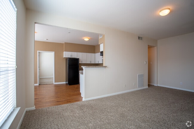 Living Room - Parkland at West Oaks