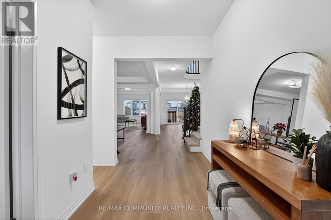 Building Photo - 115 Westcott Rd