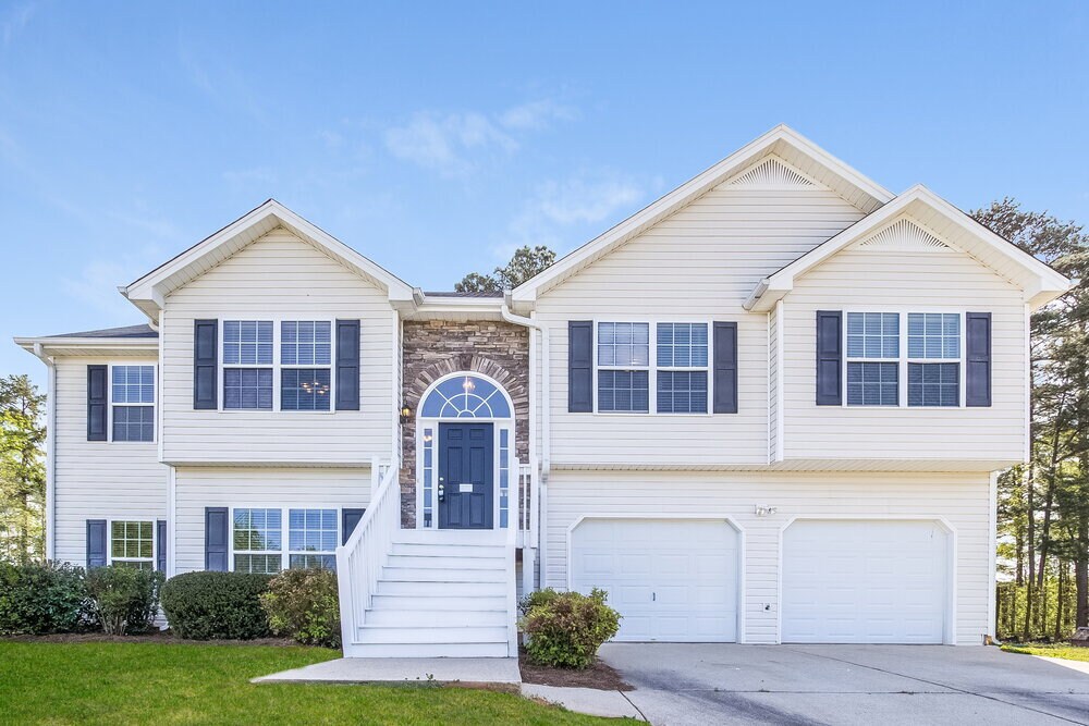 Primary Photo - 214 Oakleigh Ln