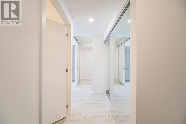 Building Photo - 36 Olive Ave