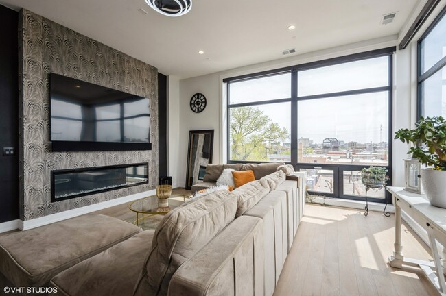 Foto del edificio - 505 N Hermitage Ave