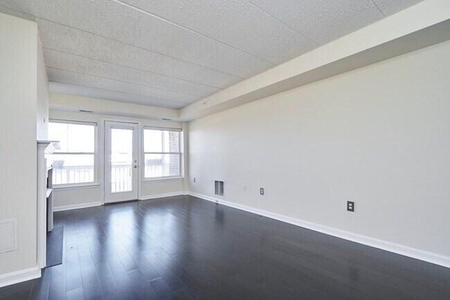Building Photo - 2603 Douglass Pl SE