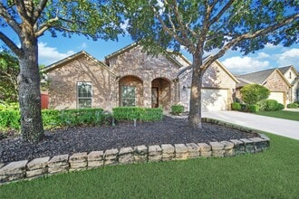 Building Photo - 25208 Forest Ledge Dr