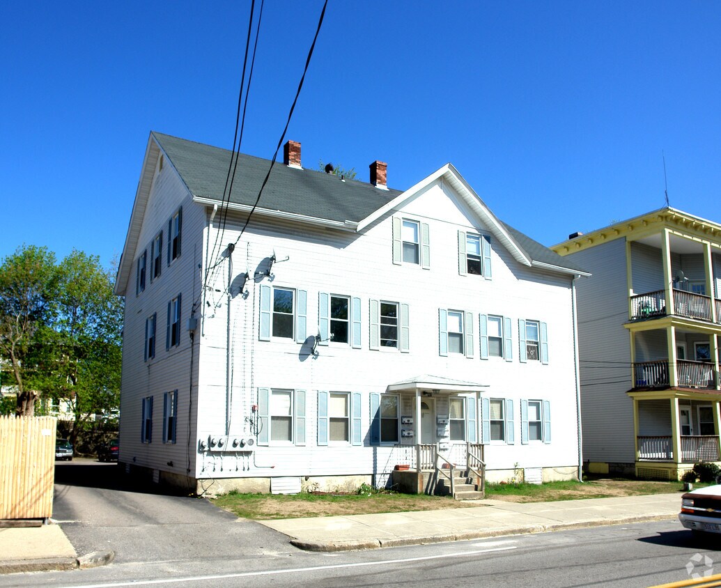 497 Rathbun St, Woonsocket, RI 02895 Apartments in Woonsocket, RI