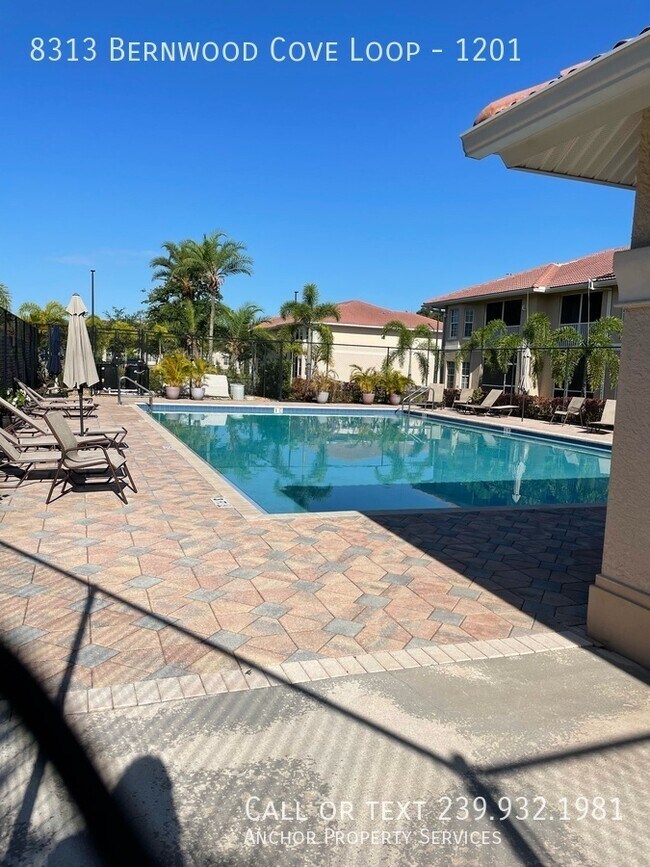 Foto del edificio - 8313 Bernwood Cove Loop