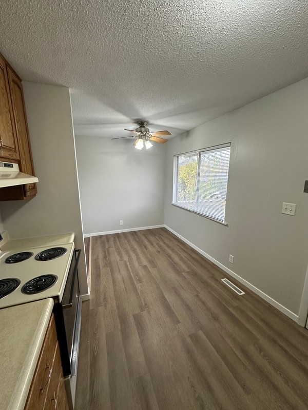 Foto del edificio - 3113 Carriage Dr SW