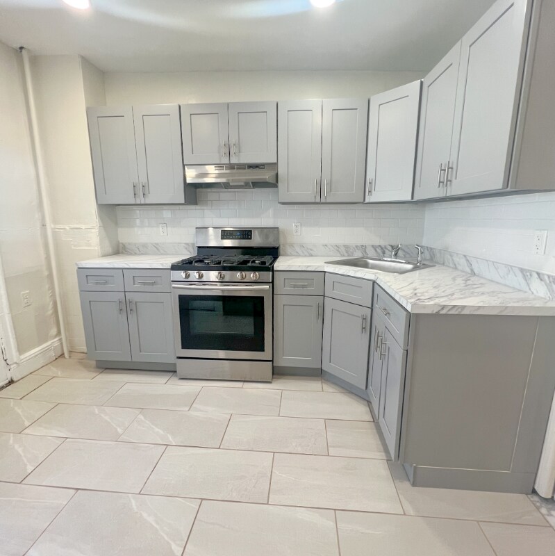 Foto principal - 106-05 107th Ave