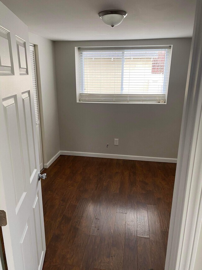 Foto del edificio - 215 5th Ave