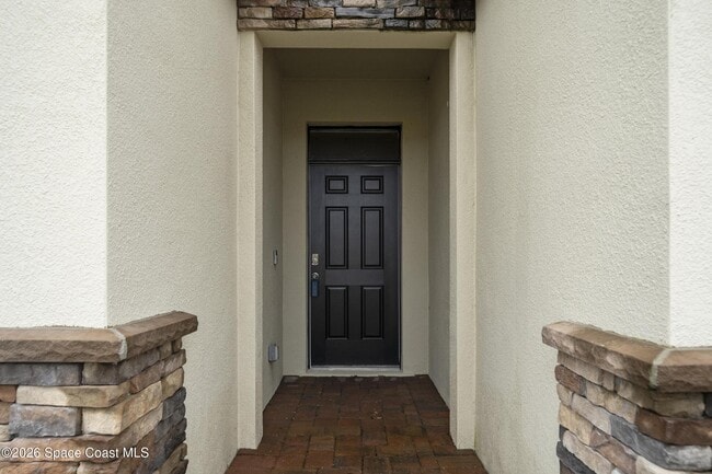 Foto del edificio - 463 Old Country Rd S E