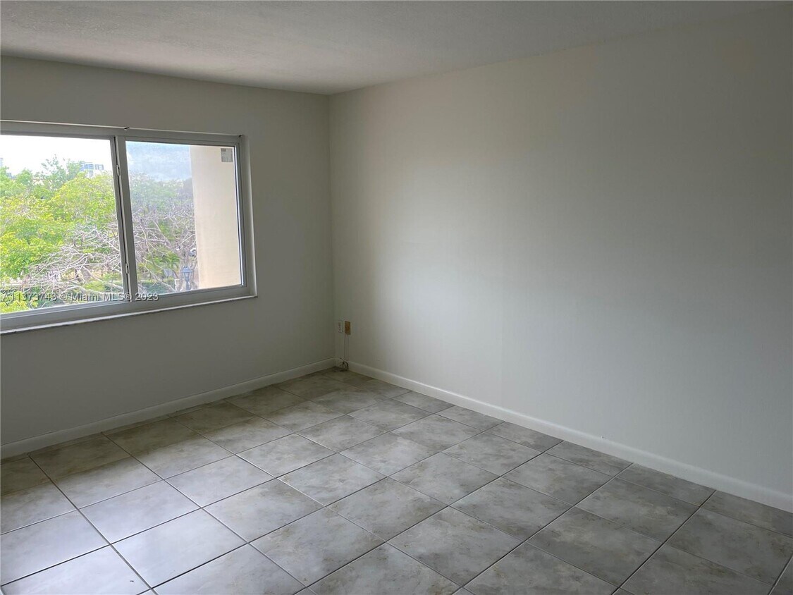 Building Photo - 8101 Camino Real