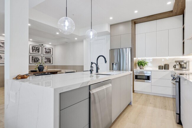 Foto del edificio - 200 NE 2nd Ave