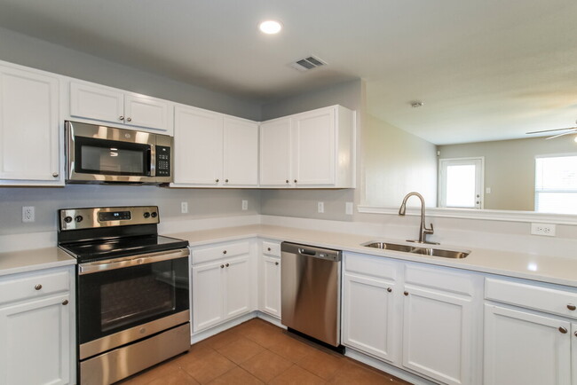 Building Photo - 16508 Cowboy Trail