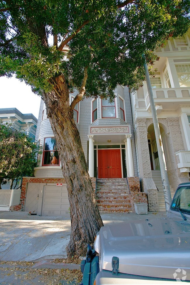 Building Photo - 2829 Clay St