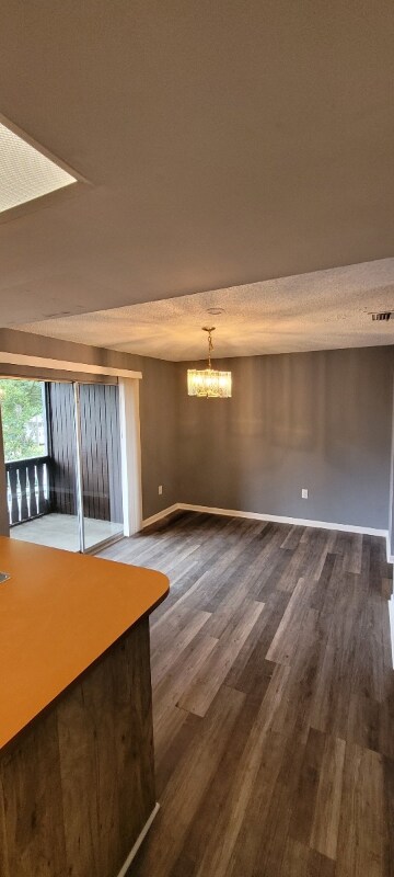 Foto del edificio - 9210 N Connechusett Rd