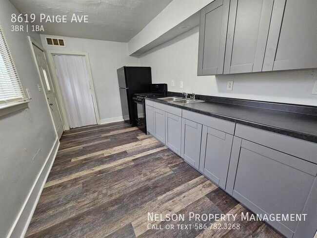 Building Photo - 8619 Paige Ave