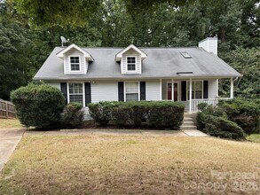 Building Photo - 8006 Maxwelton Dr