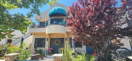 Building Photo - 235 Glendora Ave