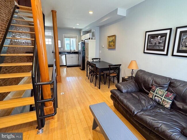Foto del edificio - 3403 Harmony Ct