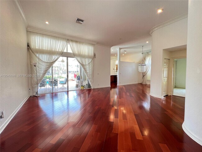 Foto del edificio - 4324 NW 65th Terrace