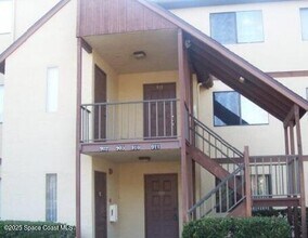 Building Photo - 7801 Maplewood Dr