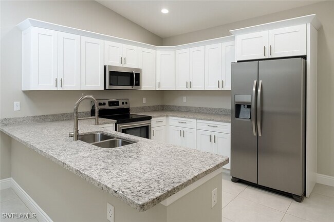 Foto del edificio - 4622 Leonard Blvd S