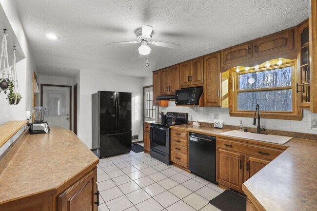 Foto del edificio - 2785 Musser Rd NE