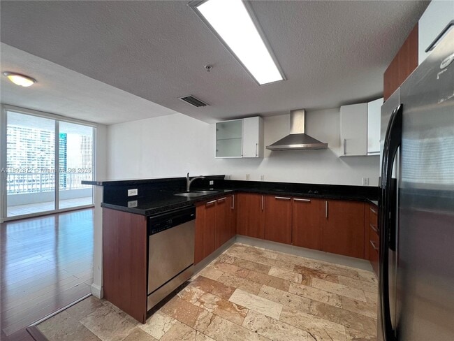 Foto del edificio - 170 SE 14th St