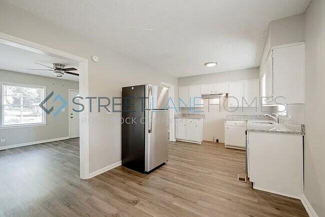 Foto del edificio - 137 Prince Ave