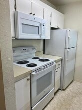 Building Photo - 395 Imperial